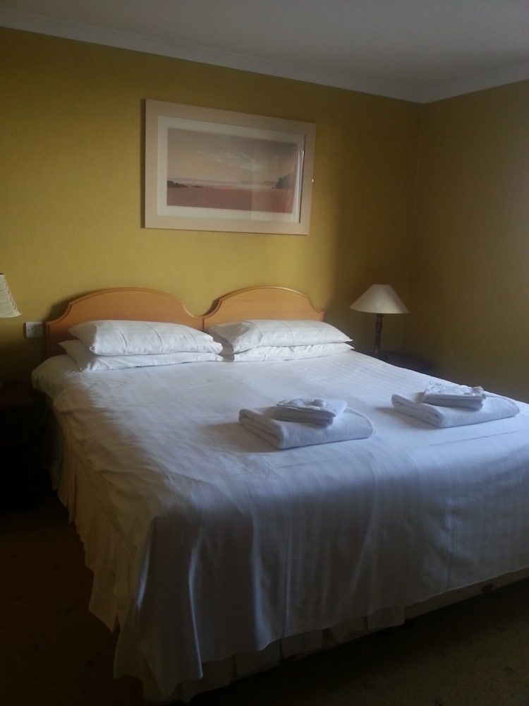 The Fairways Hotel 3