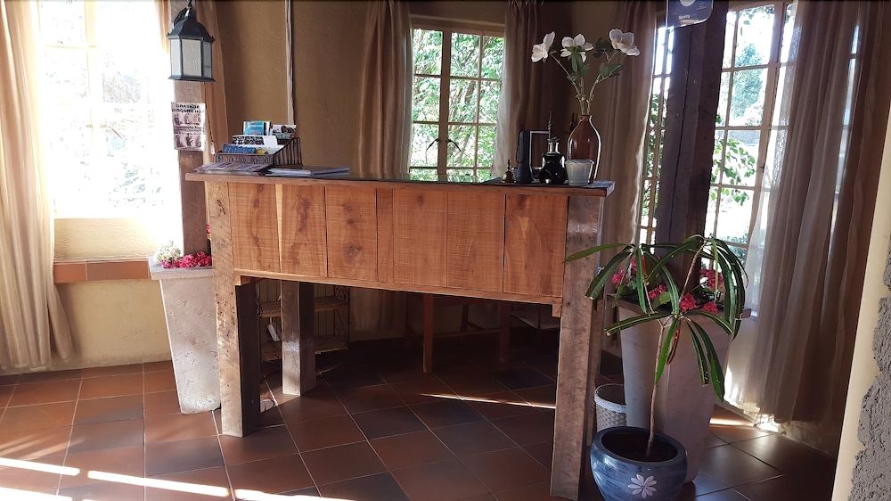 Autumn Breeze Manor 2