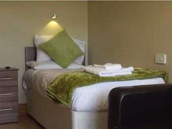 The Hayat Express Hotel 3 estrellas en Durham