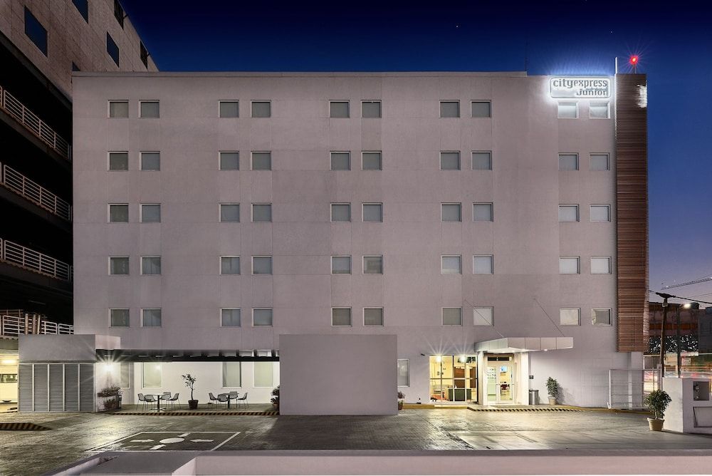 City Express Junior Toluca Zona Industrial 3 estrellas en Toluca