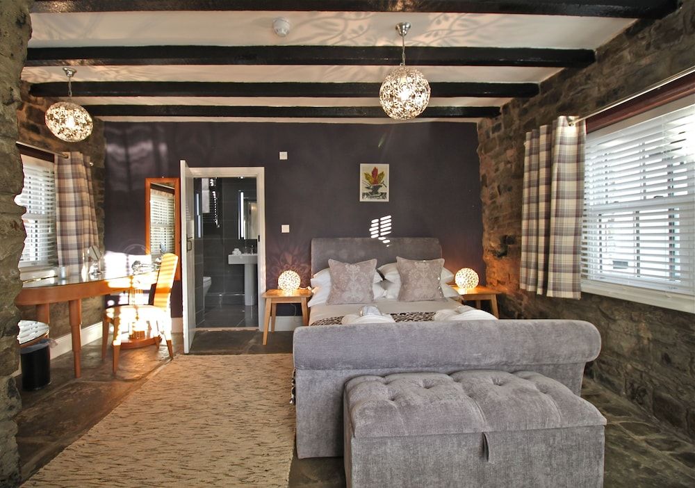 Birches Brow Boutique Guestrooms