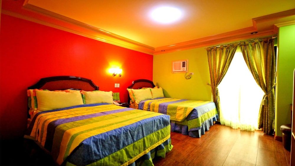 C & L Seaview Hotel 2