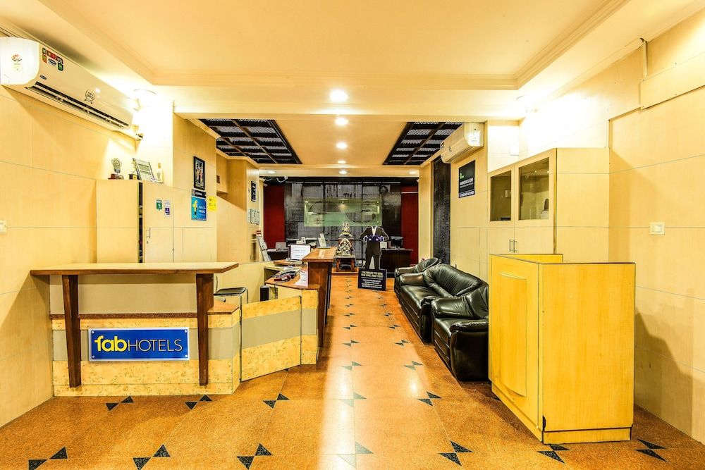 FabHotel Blossoms T Nagar 2
