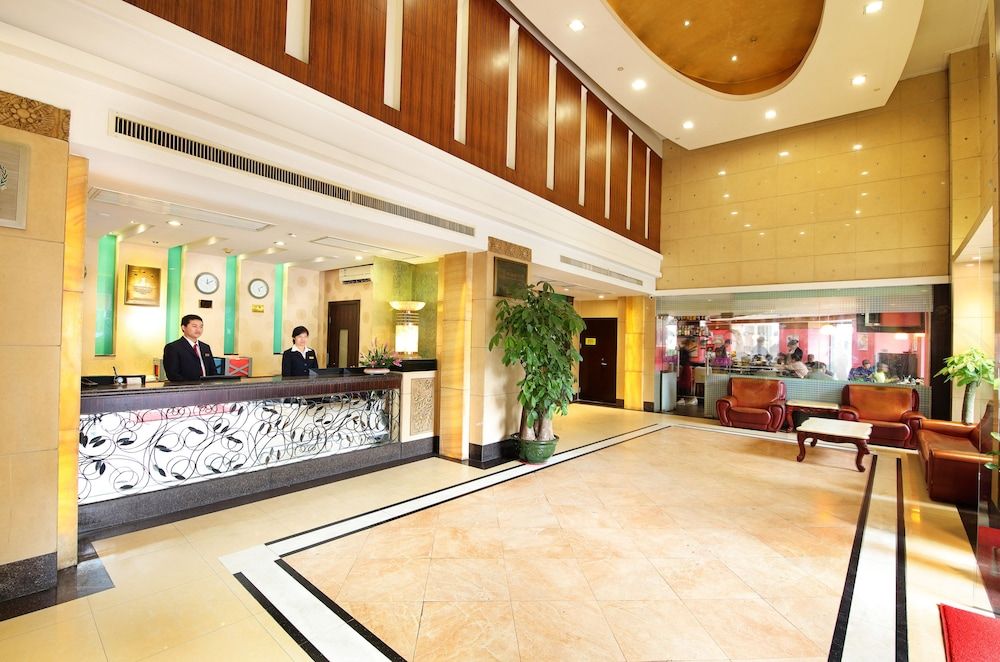 Xinhua Hotel 2