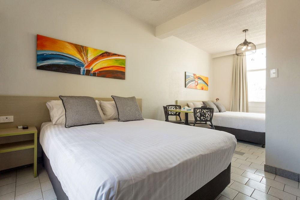 Nightcap at Emerald Star Hotel 3 estrelas em Emerald