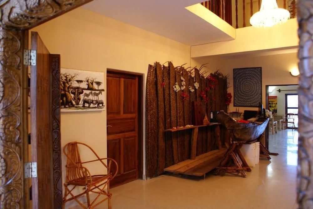 Moonshine Uroa Boutique Hotel 2