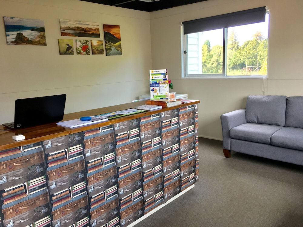 Stratford Kiwi Motels & Holiday Park 2