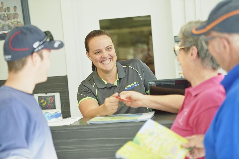 BIG4 Rowes Bay Beachfront Holiday Park 2