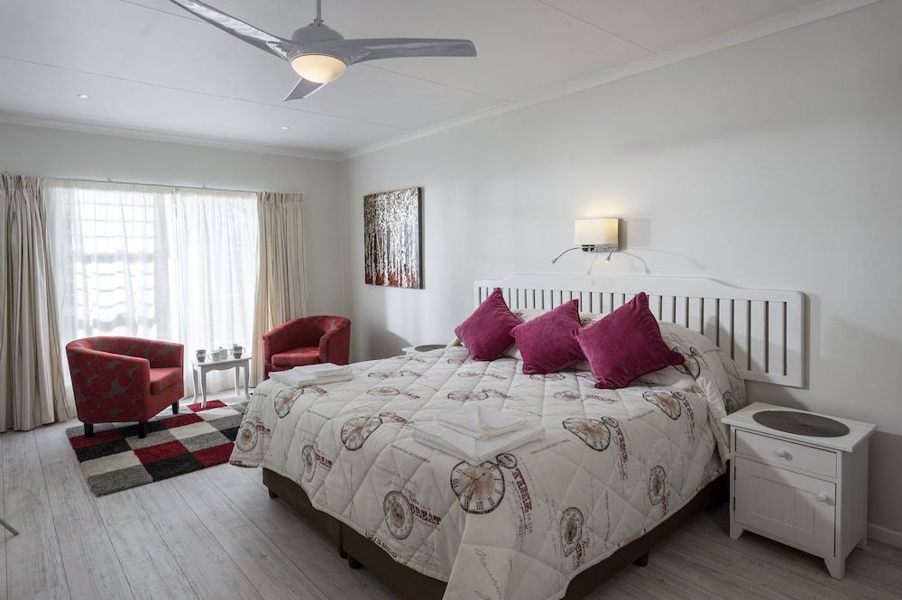 Dungbeetle River Lodge 3