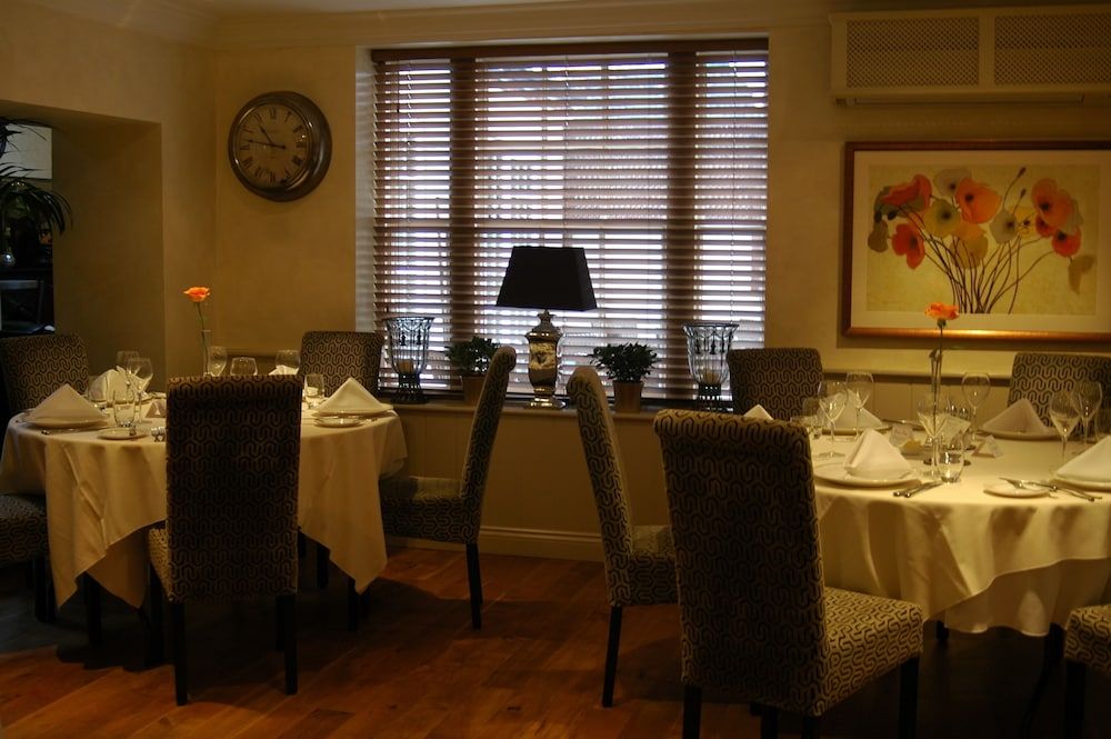 Le Bouchon Brasserie & Hotel 2