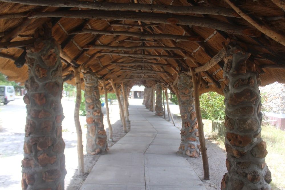 Pelican Lodge and Camping 2