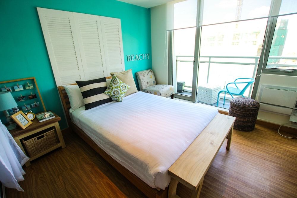 SIGLO SUITES @ The Azure Urban Resort Residences 3 SIGLO SUITES @ The Azure Urban Resort Residences 3