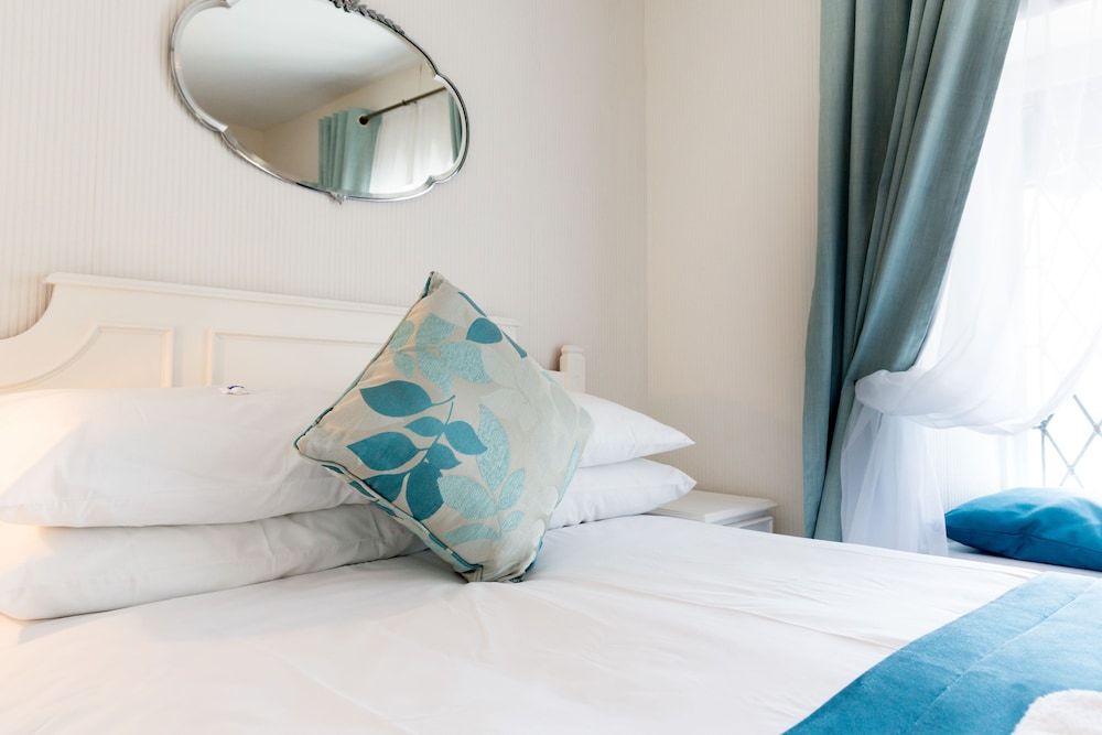 The Lyndhurst Jersey 2