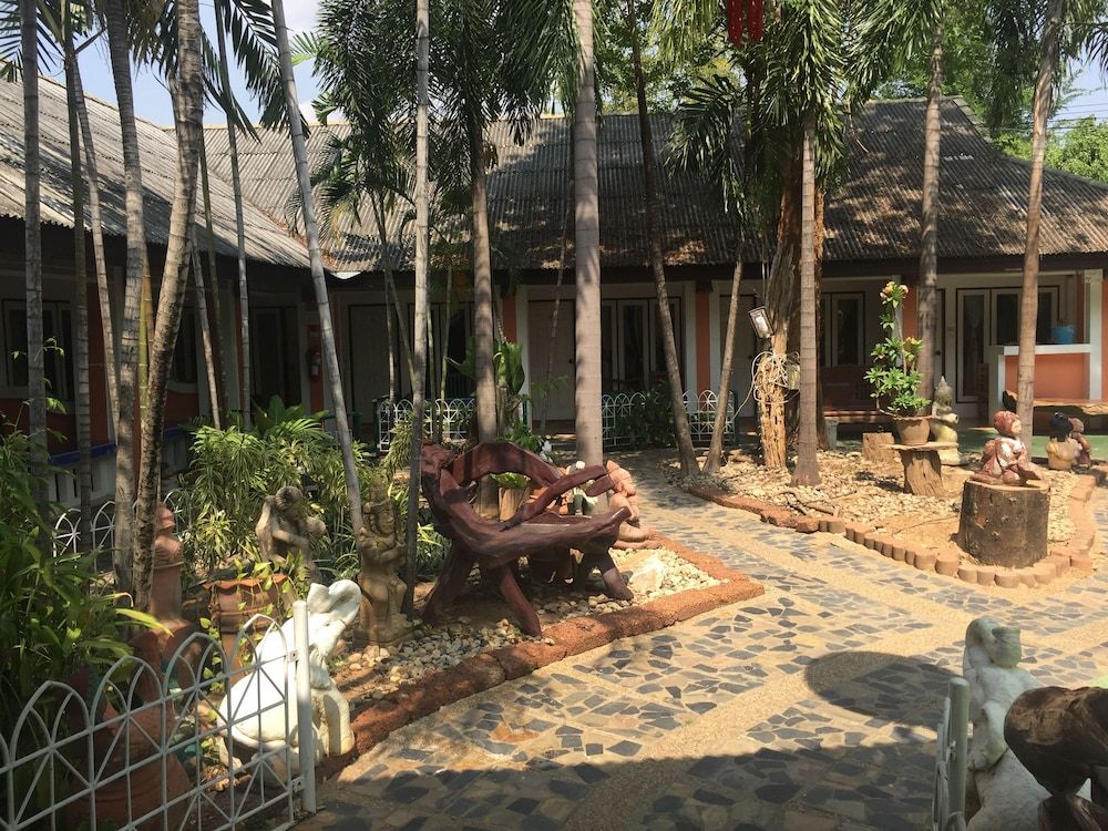 Sam's House Guesthouse 3 estrelas em Kanchanaburi