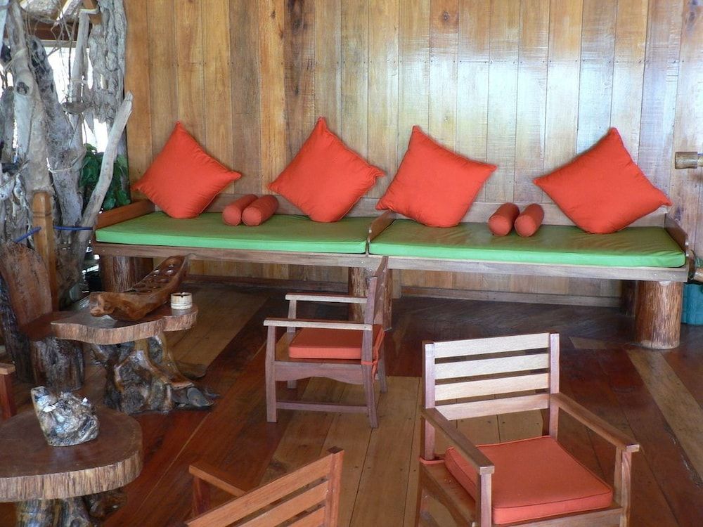 Waecicu Eden Beach Hotel 2