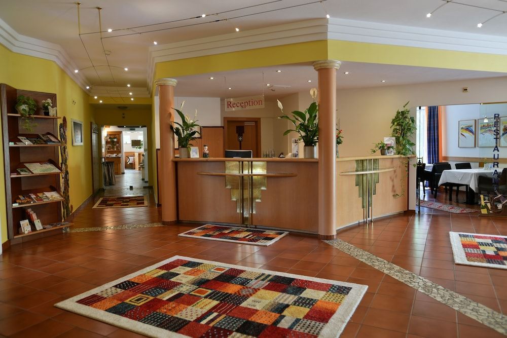 Thermenhotel 4 Jahreszeiten 1