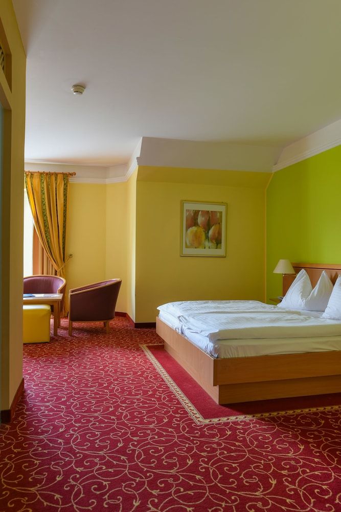 Thermenhotel 4 Jahreszeiten 3