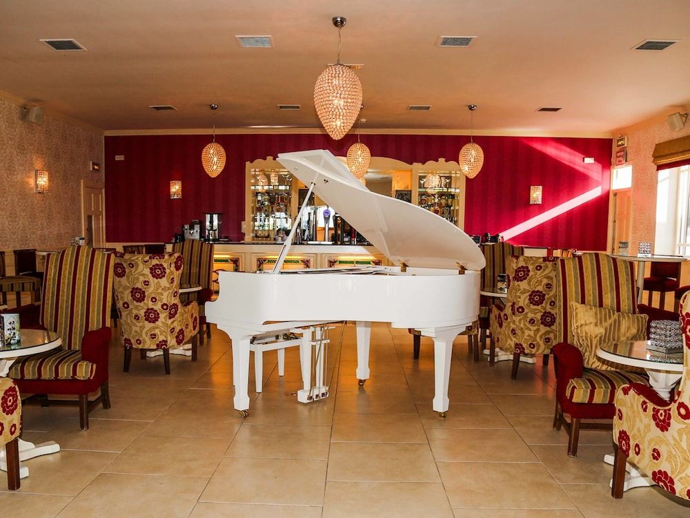 Crover House Hotel & Golf Resort 2