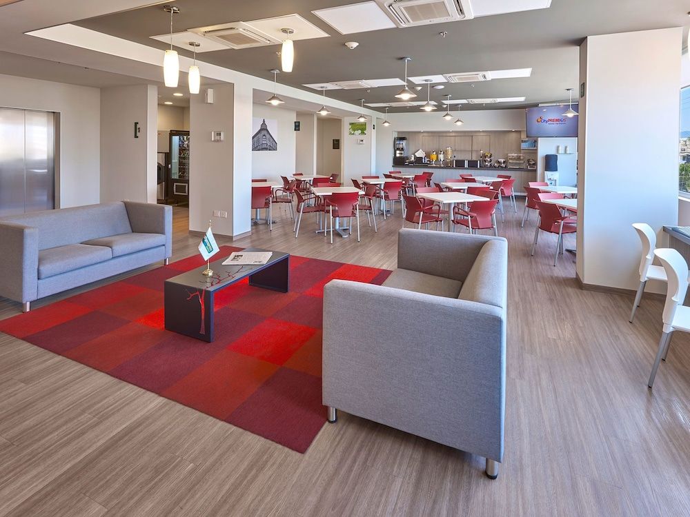 City Express Junior San Luis Potosi Carranza 3