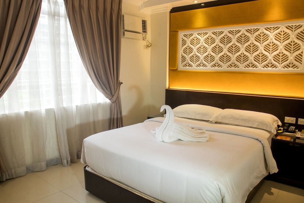 M Citi Suites 3 M Citi Suites 3