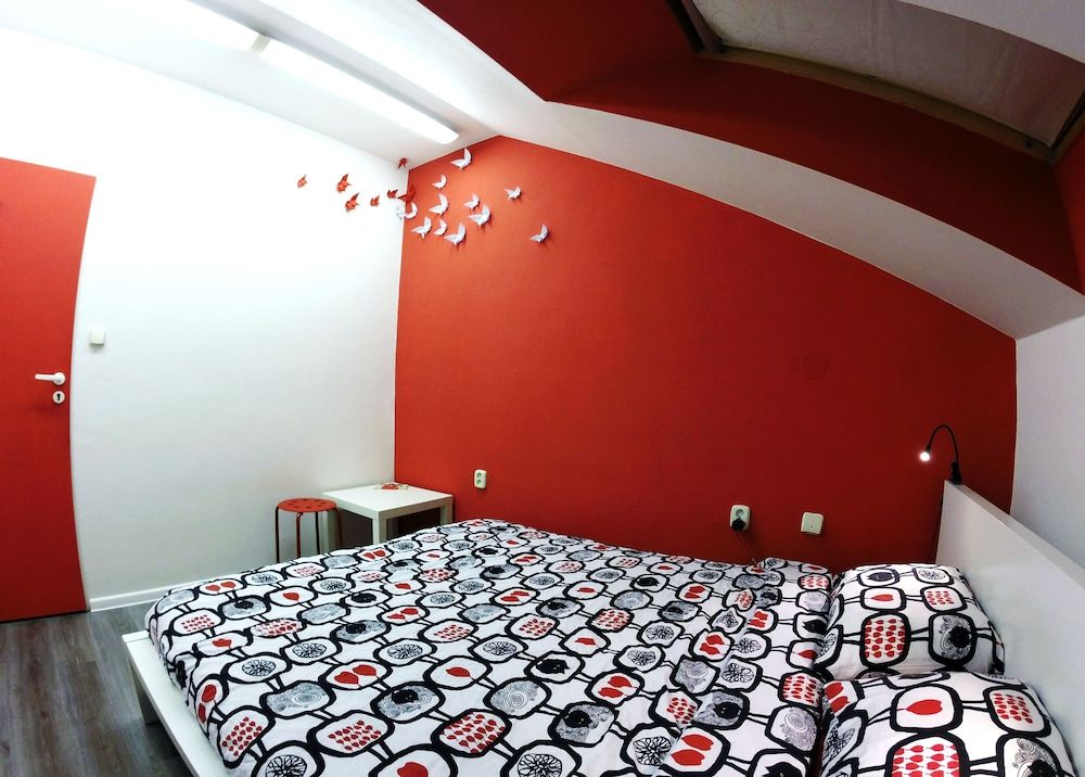 Nitra Glycerin Hostel 3