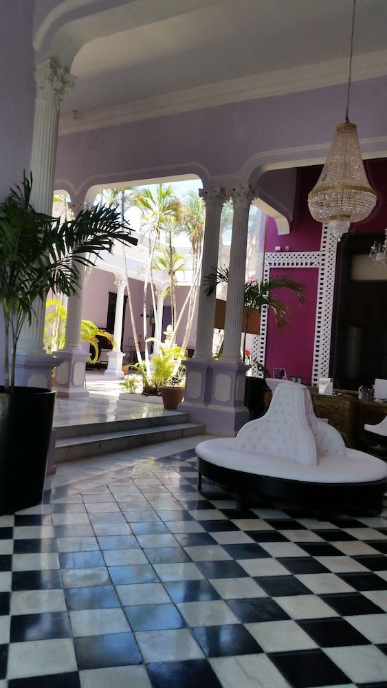 Boutique Mansion Lavanda 3