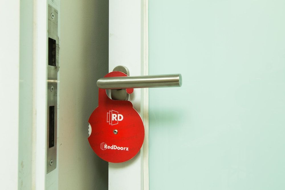 RedDoorz @ Pulomas 3