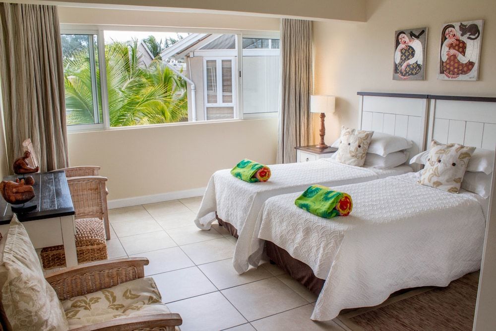 White Oaks Villas 3 White Oaks Villas 3