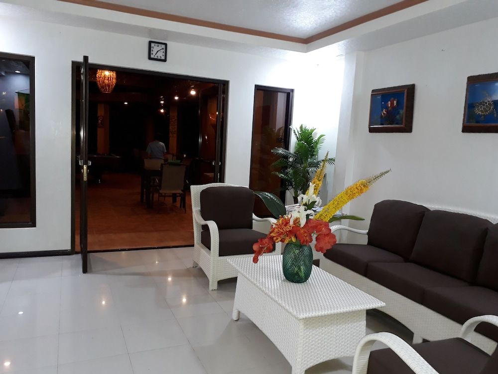 Anda White Beach Resort 3