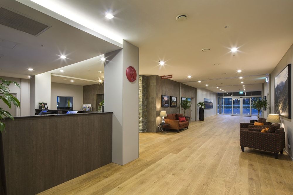 Ramada Hotel & Suites Queenstown Remarkables Park 2