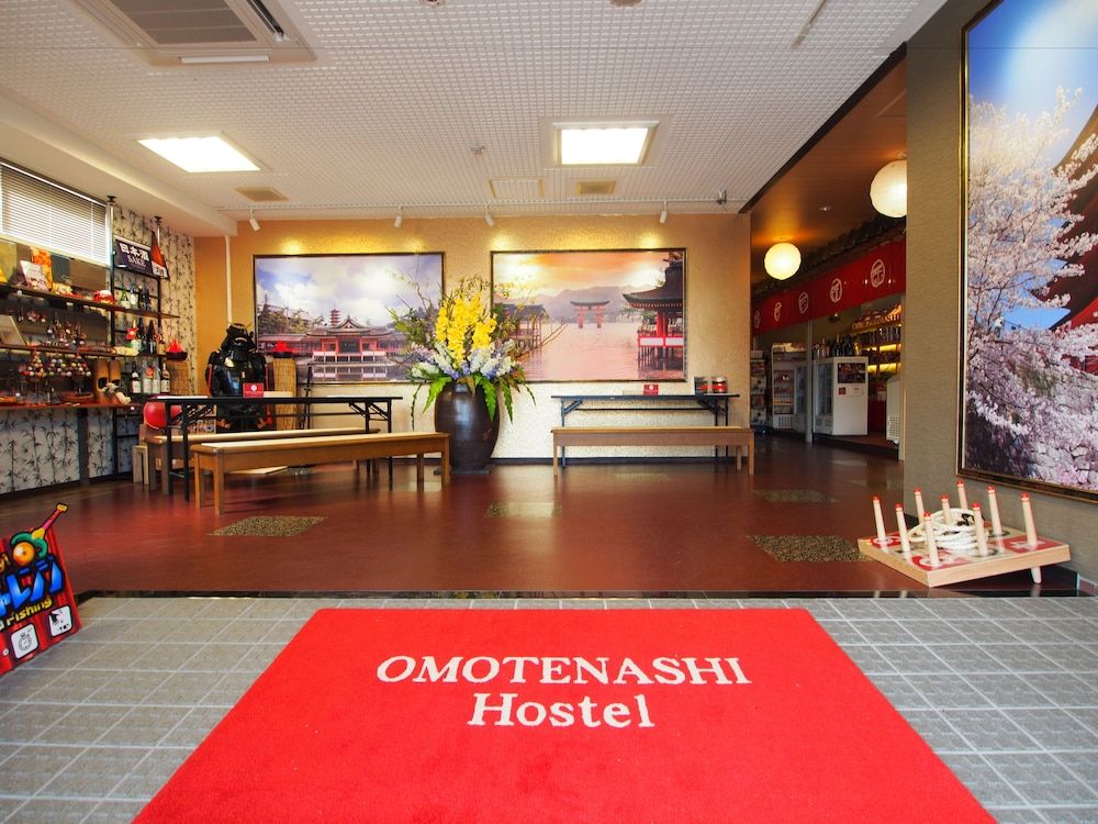 Omotenashi Hostel Miyajima 3