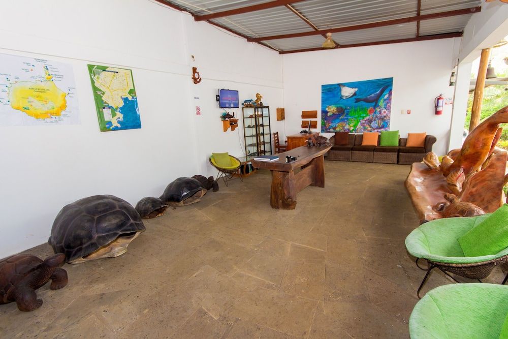 Twin Lodge Galapagos Hotel 2