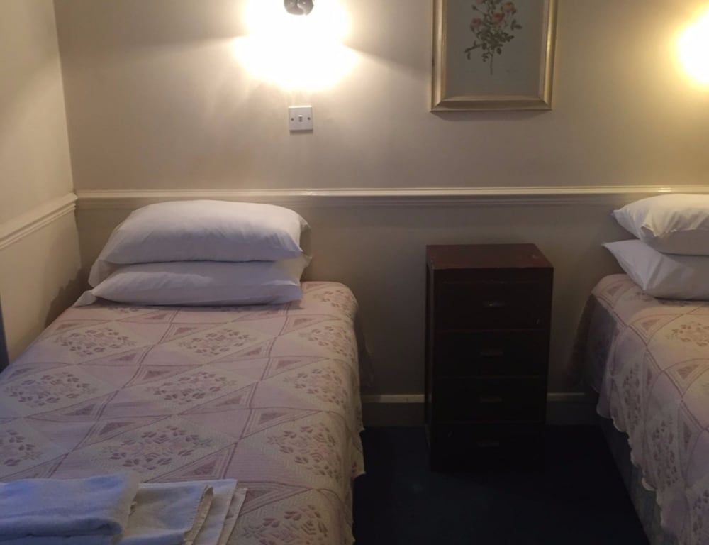 Colnbrook Lodge Guest House 3