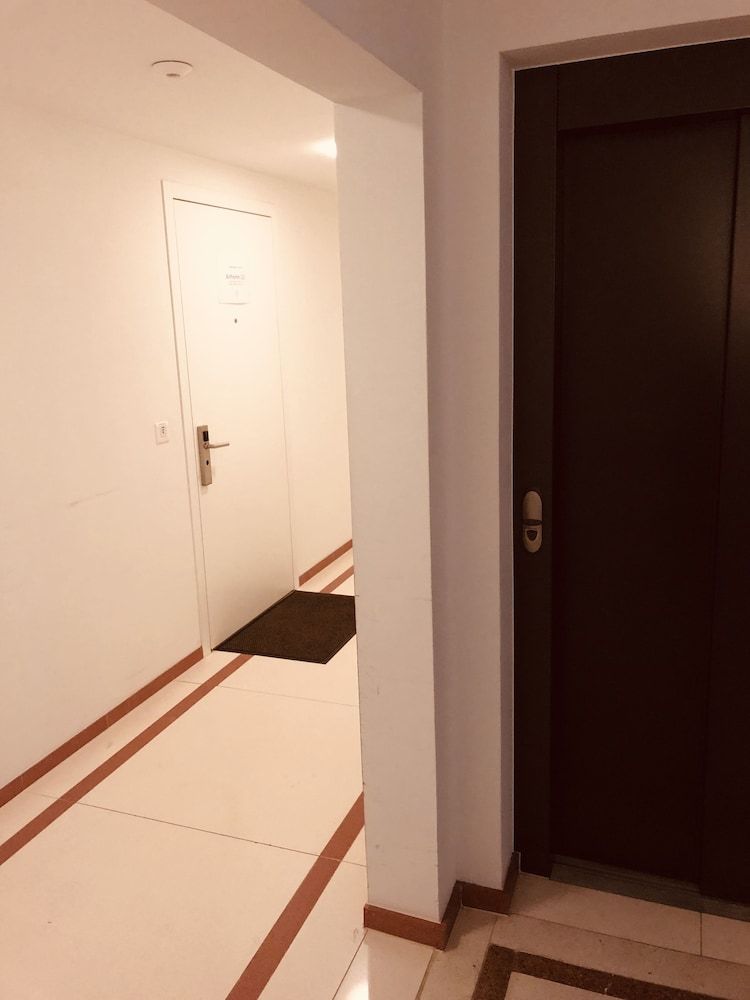 Zürich Niederdorf - Grossmünster 2