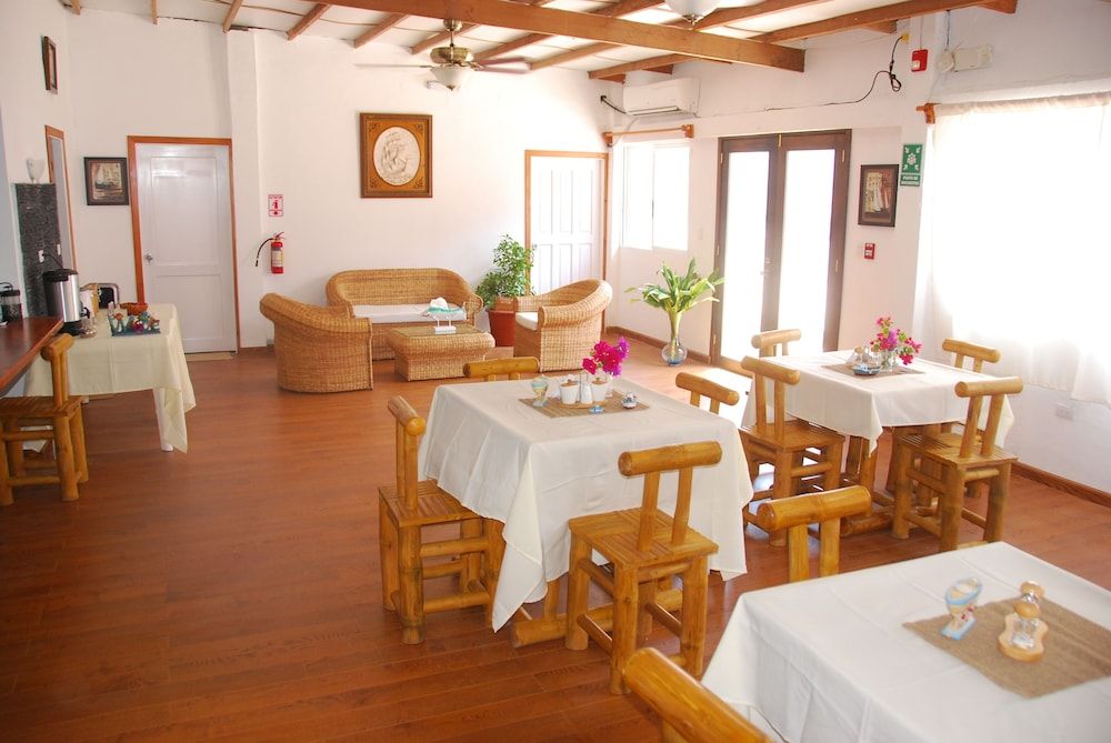 Capitan Max B&B -1 estrellas en Puerto Ayora