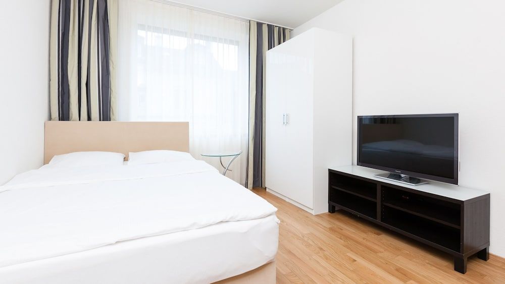 Swiss Star Longstreet 3 Swiss Star Longstreet 3