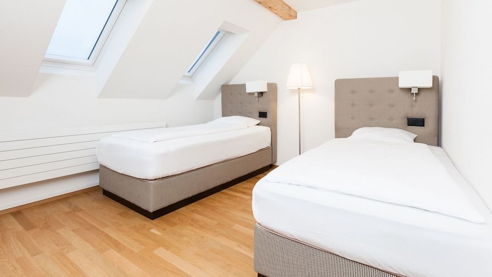 Swiss Star Longstreet 2 Swiss Star Longstreet 2