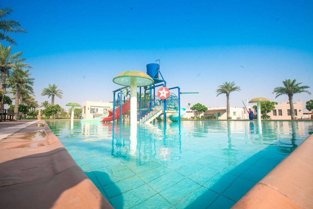 La Fontaine Le Lac Resort