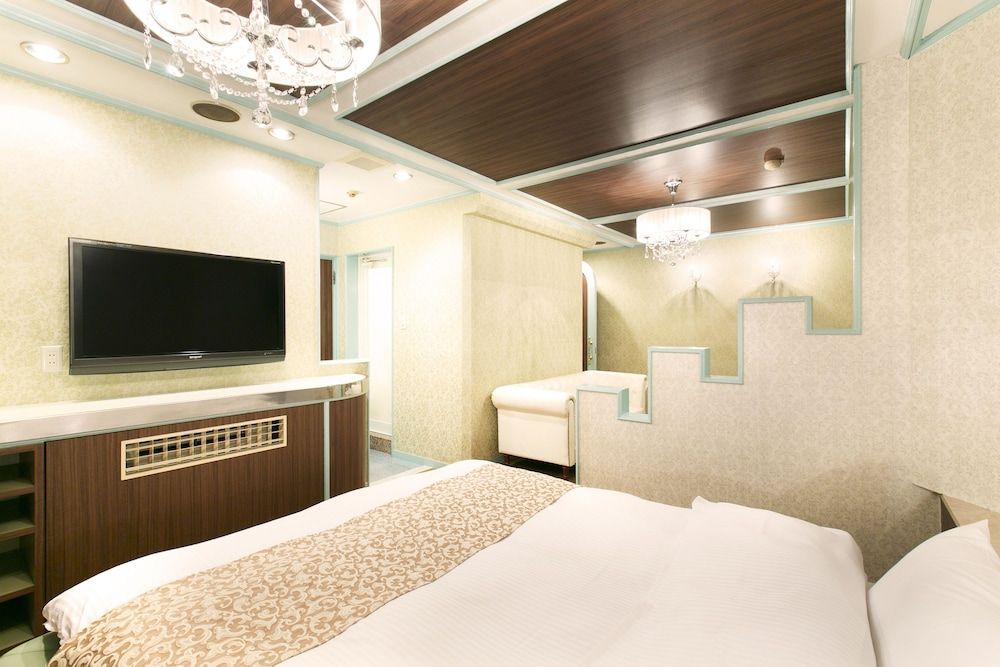 Hotel Luna Sennan - Adult Only 2