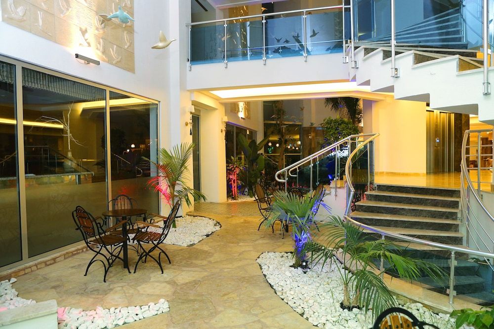 Blue Wave Suite Hotel 3 Blue Wave Suite Hotel 3