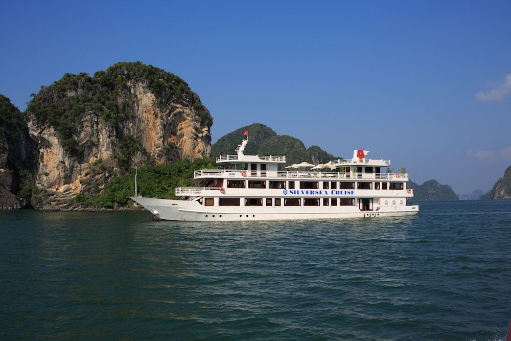 Halong Silversea Cruise -1 estrellas en Hạ Long