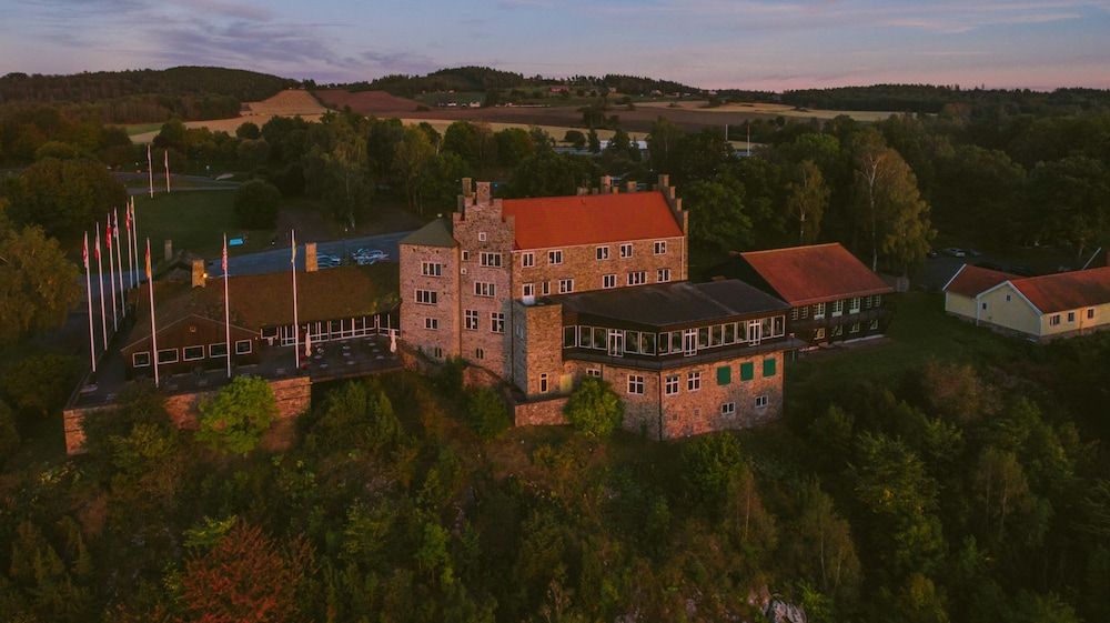 Hotel Gyllene Uttern 4 étoiles à Gränna