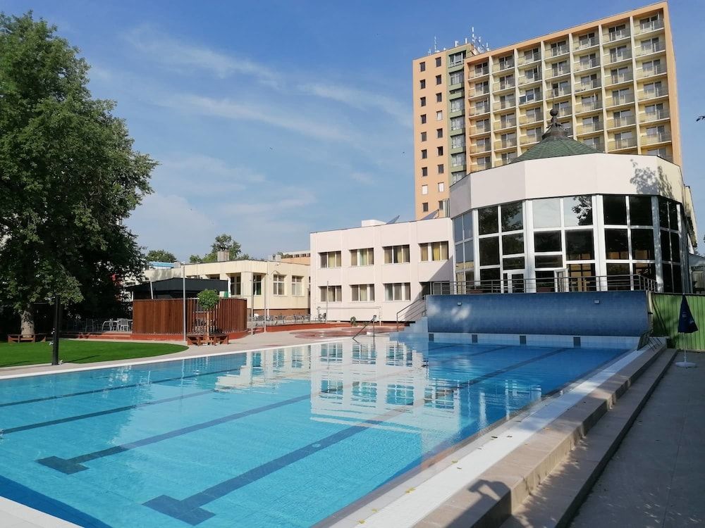 Hotel Barátság Hajdúszoboszló Superior 3 estrelas em Hajdúszoboszló