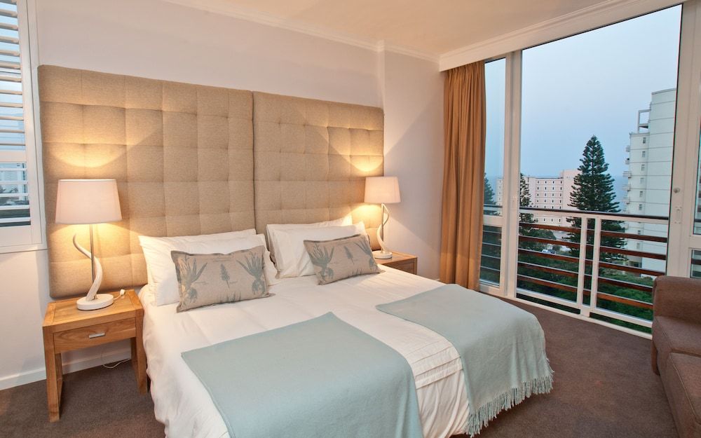 506 Lighthouse Mall 3