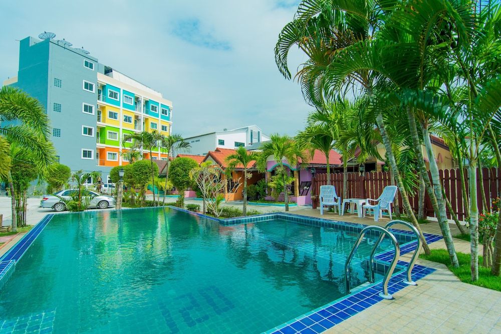 Phaithong Sotel Resort 3 estrelas em Chalong