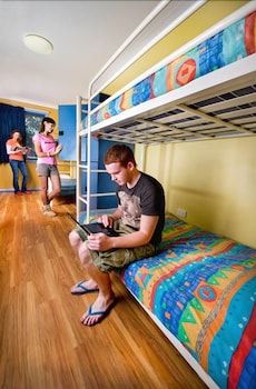 Cronulla Beach Backpackers 2