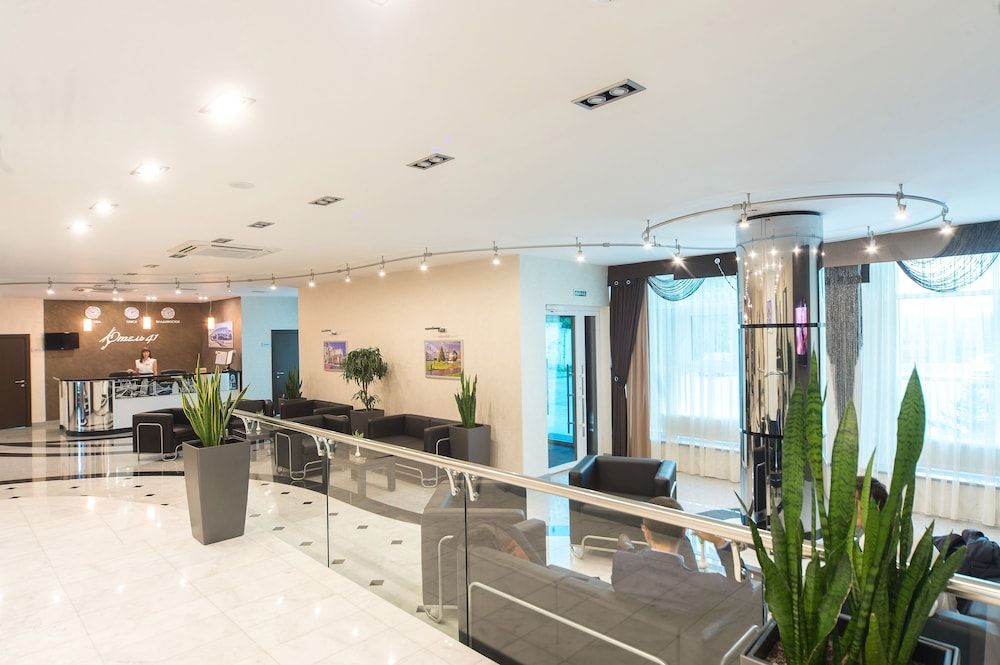 Hotel 41 2