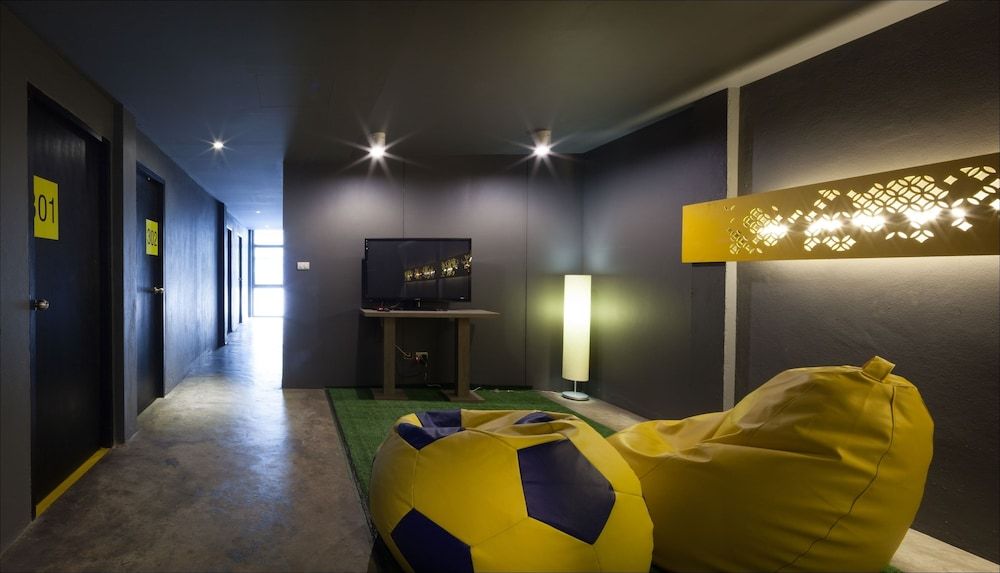 Fulfill Phuket Hostel -1 estrellas en Phuket