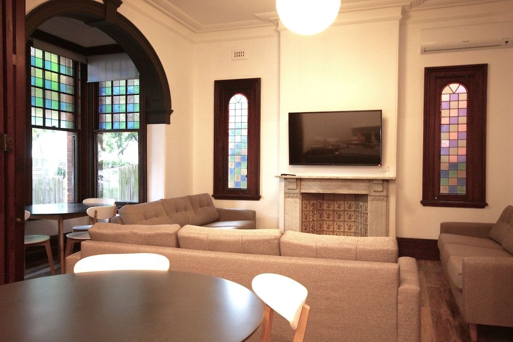 Dalziel Lodge 2 Dalziel Lodge 2