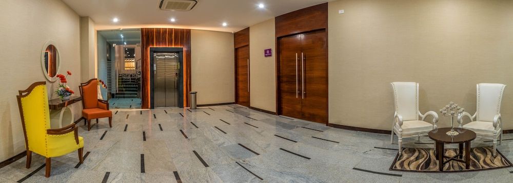 Mango Hotels Prangan,Bhubaneshwar 2